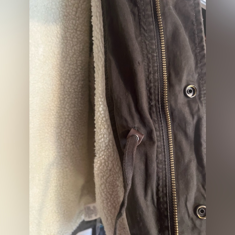 Winter Rookie Military Patch Jacket - Picture 10 of 12